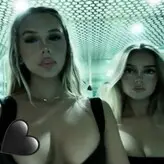 Samantha Riehl голая #0025