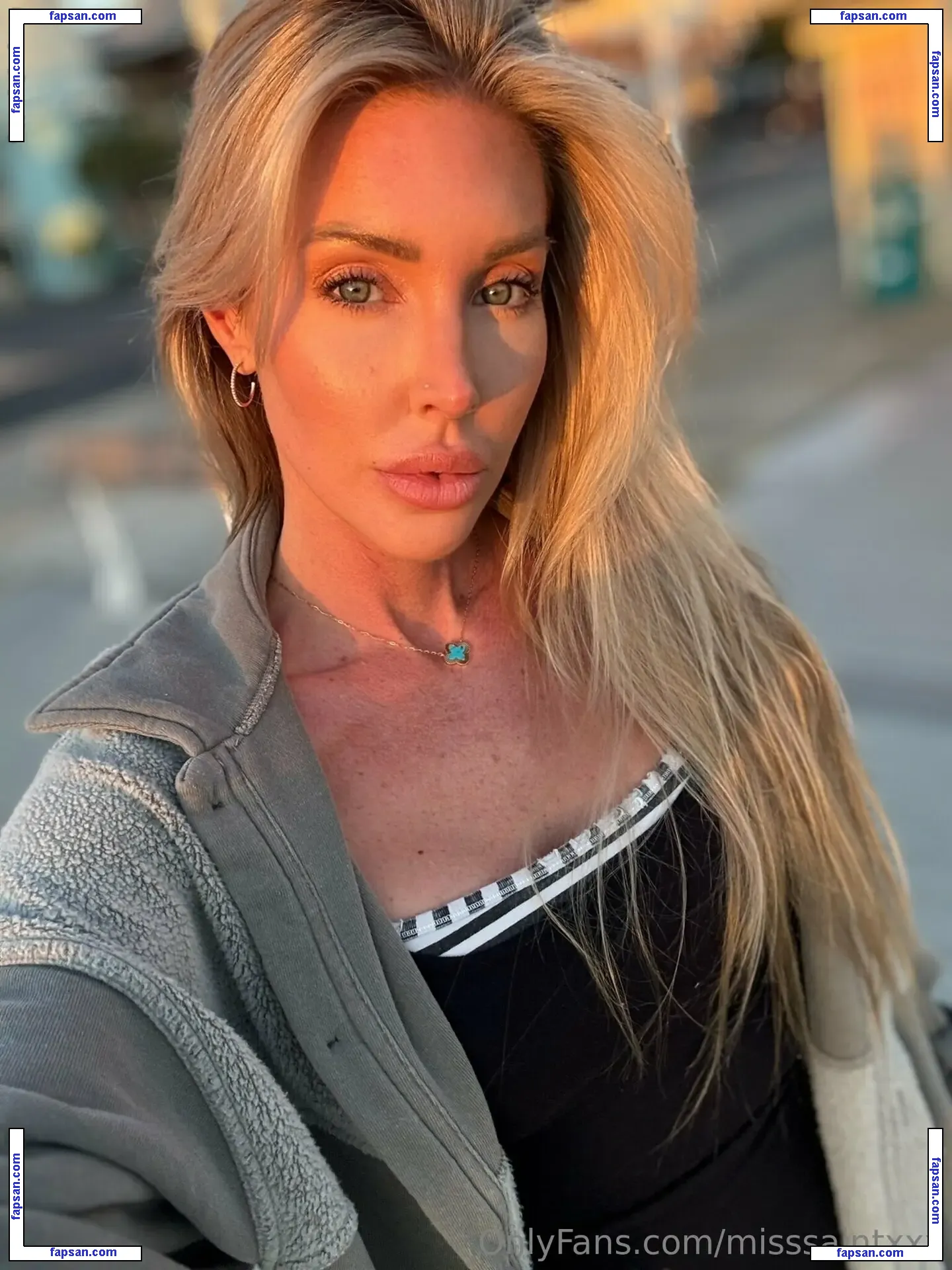 Samantha Saint голая фото #0304 с Онлифанс