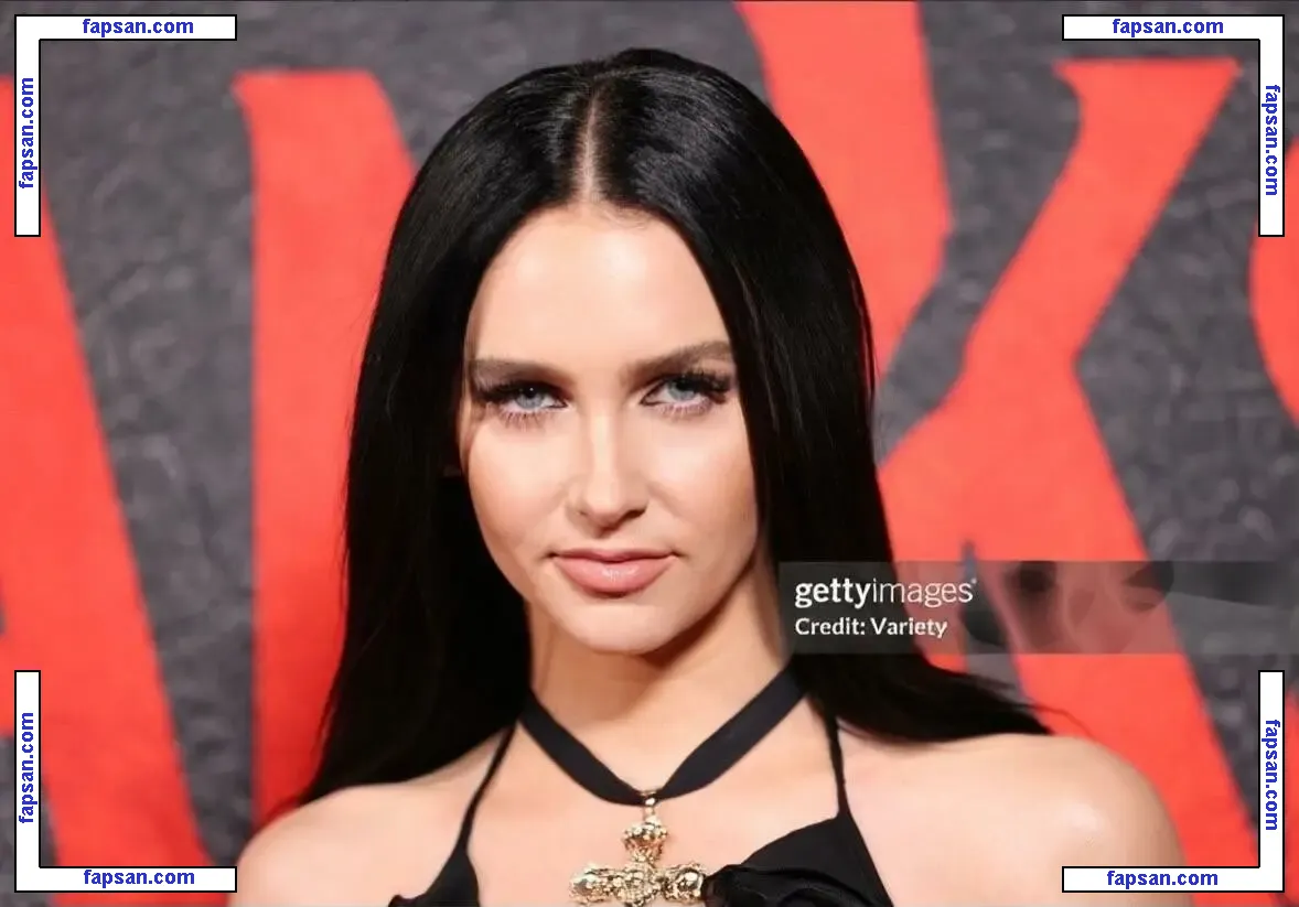 samanthalong nude photo #0004 from OnlyFans