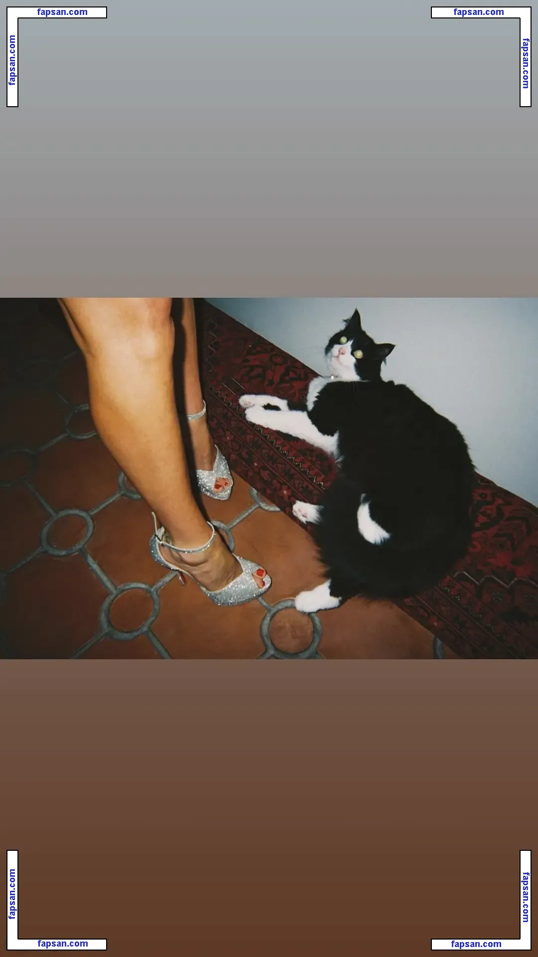 Samara Weaving nude photo #0547 from OnlyFans