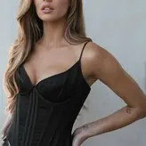 Samara Weaving голая #0522