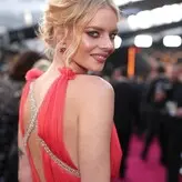 Samara Weaving голая #0528