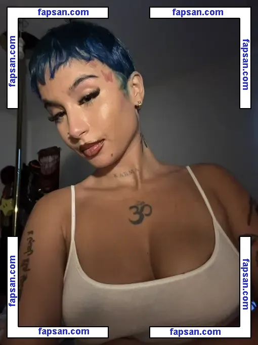 Sameyraii голая фото #0011 с Онлифанс