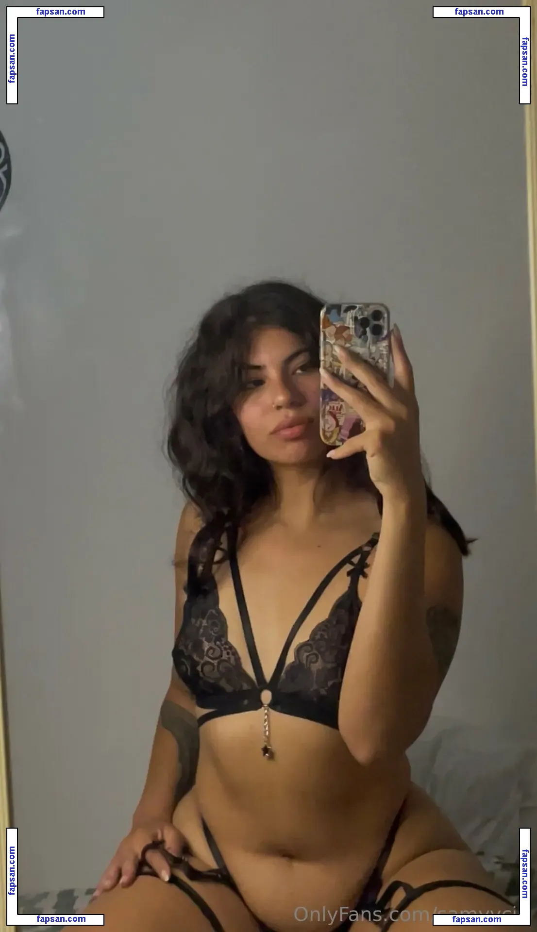 samhy.venn голая фото #0010 с Онлифанс