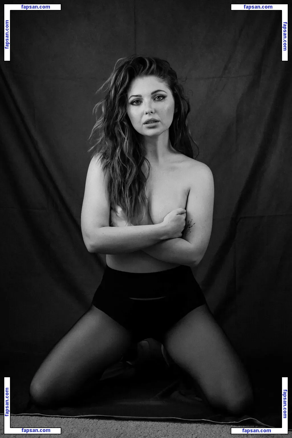 Sammi Hanratty nude photo #0694 from OnlyFans
