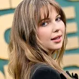 Sammi Hanratty голая #0619