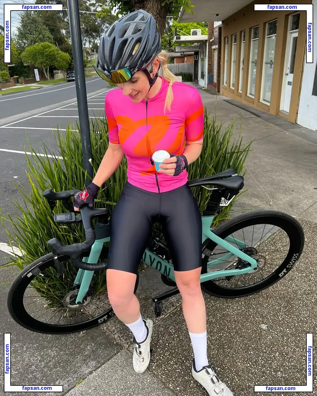 Sammie Bradbury голая фото #0005 с Онлифанс