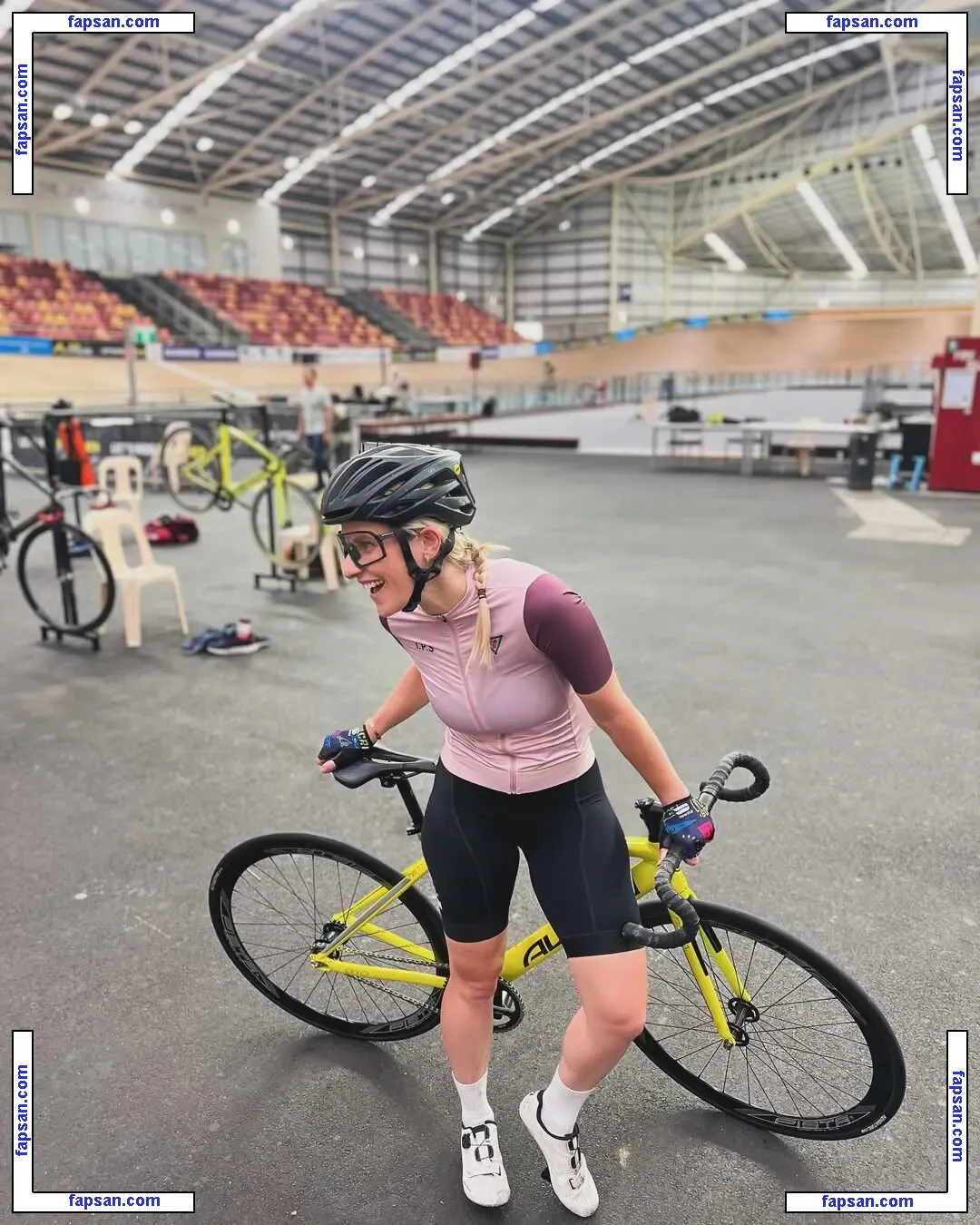 Sammie Bradbury голая фото #0009 с Онлифанс