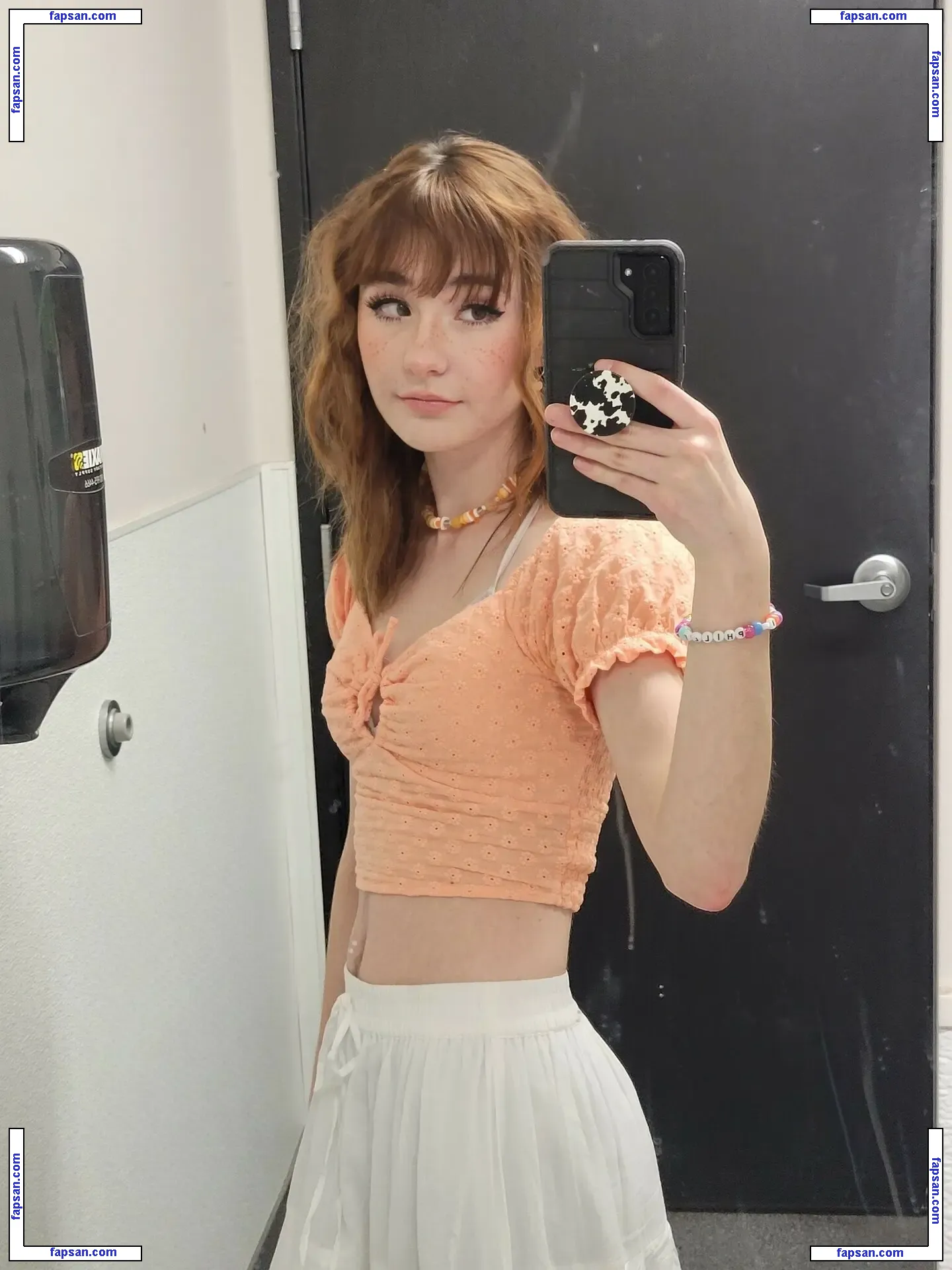 Sammynoodlesoup nude photo #0024 from OnlyFans