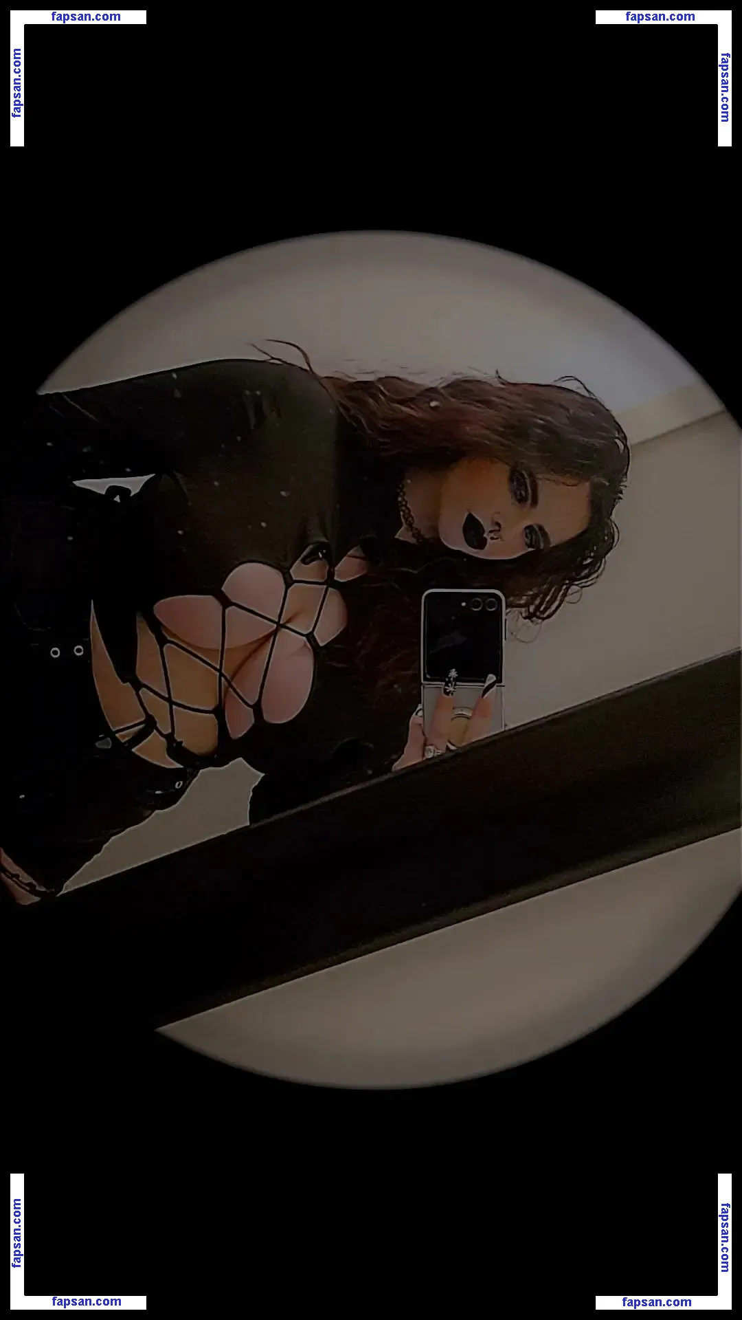 Samofhyrule голая фото #0008 с Онлифанс