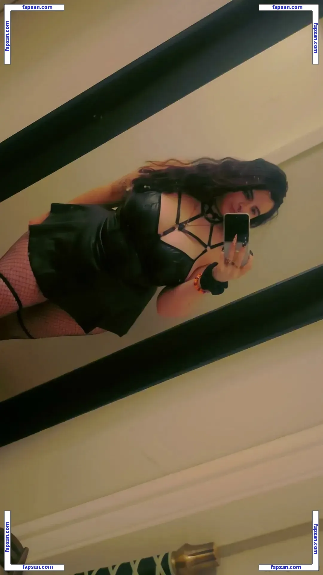 Samofhyrule голая фото #0015 с Онлифанс