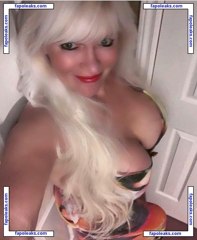 Sandie Lee / Canadianmaturebarbie / canadiansmaturebarbie / sandieleetoronto / torontobeauty007 nude photo #0018 from OnlyFans