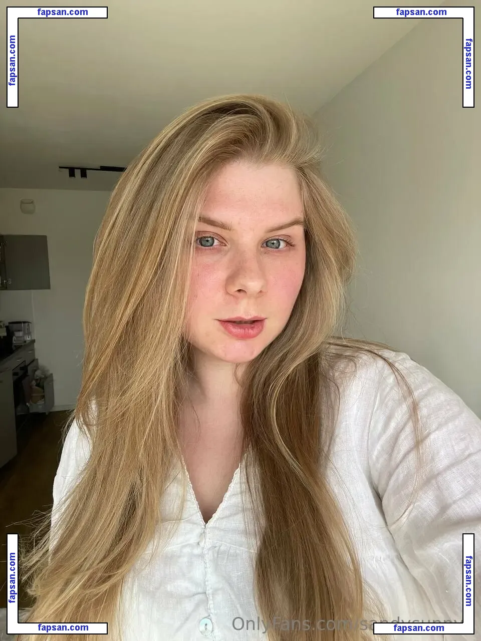 sandysunnyy nude photo #0016 from OnlyFans