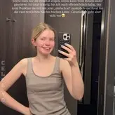 Saniskates nude #0002