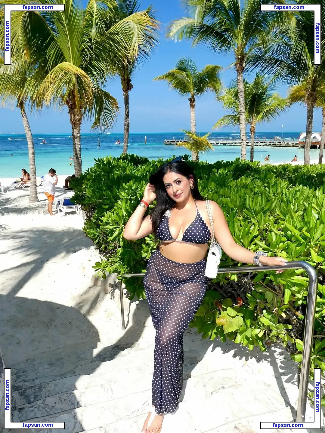 Saniya Nagpal голая фото #0012 с Онлифанс