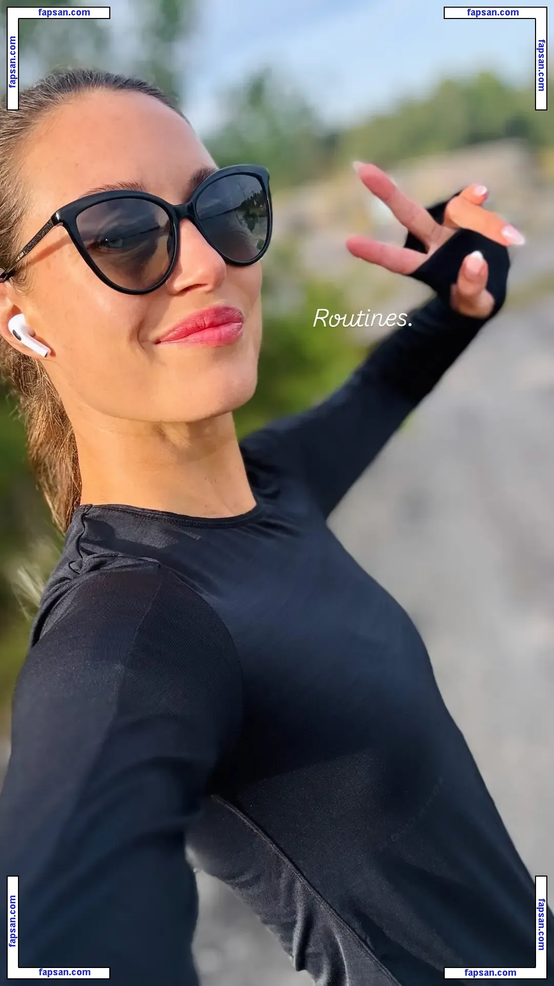 Sanna Marin nude photo #0147 from OnlyFans