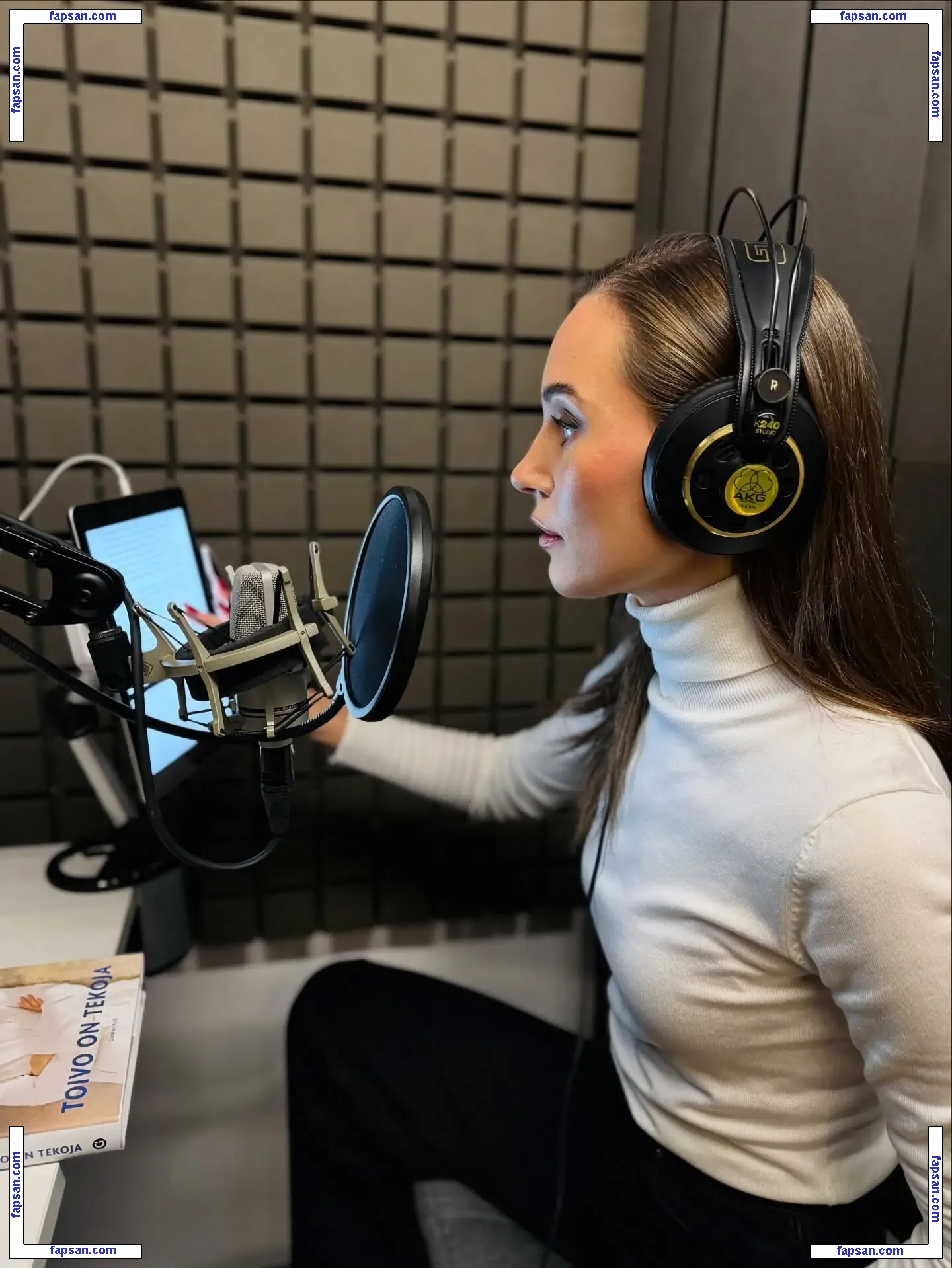 Sanna Marin nude photo #0148 from OnlyFans