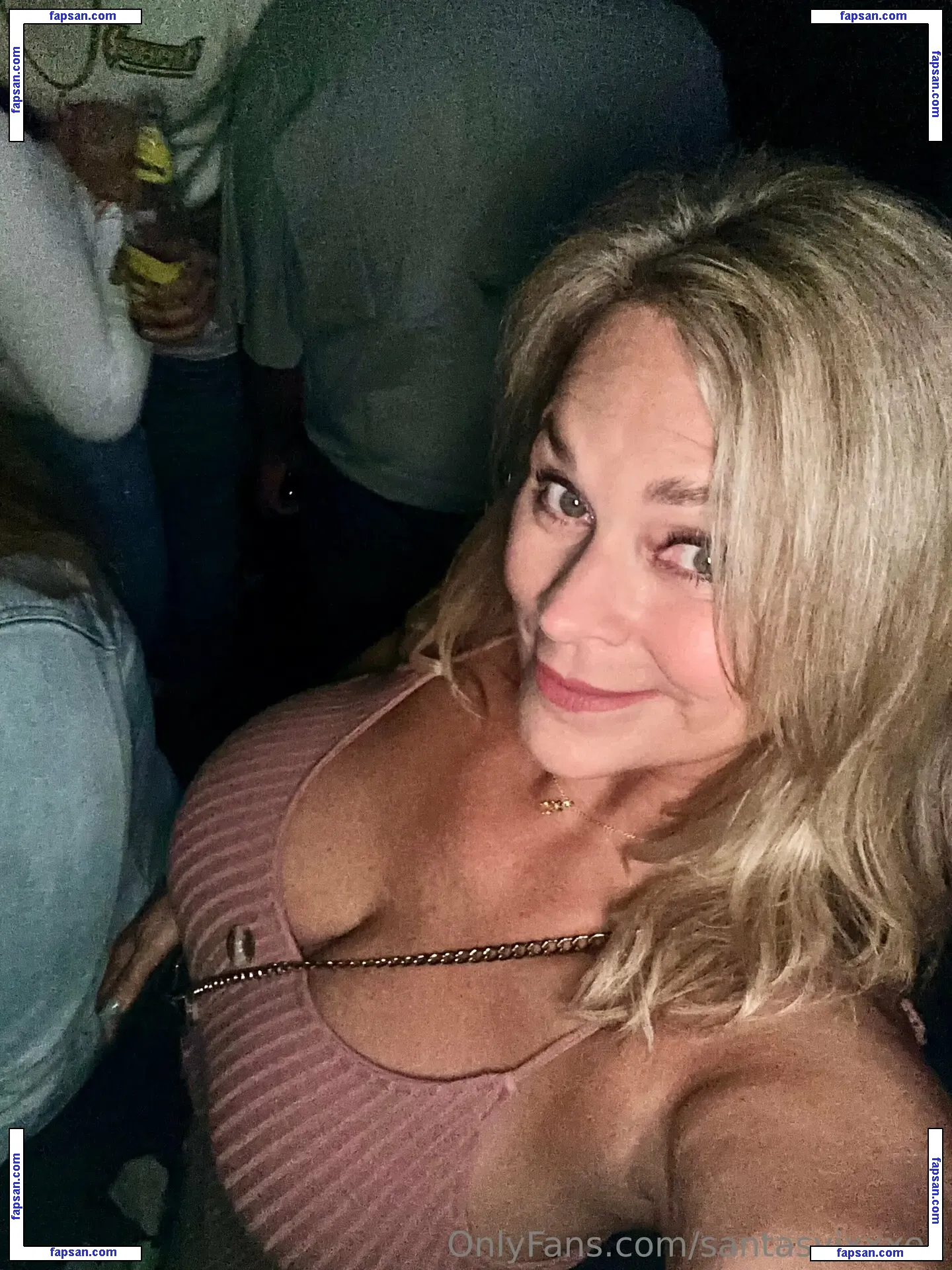 santasvixxxen nude photo #0002 from OnlyFans