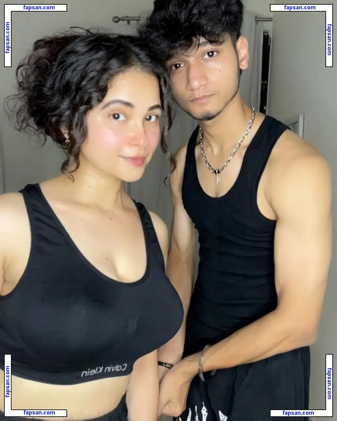 Santoor Mom Rachna nude photo #0005 from OnlyFans