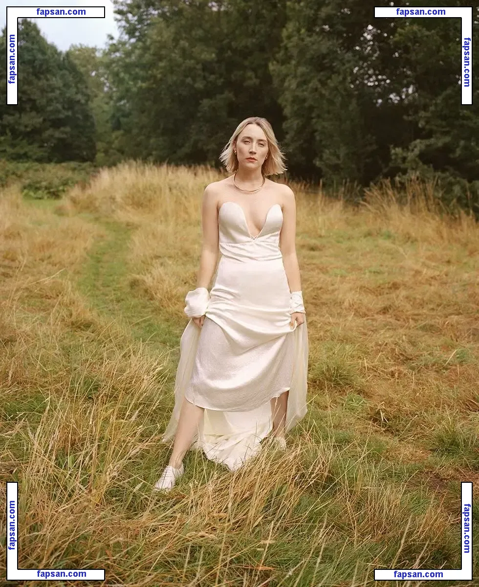 Saoirse Ronan голая фото #0340 с Онлифанс