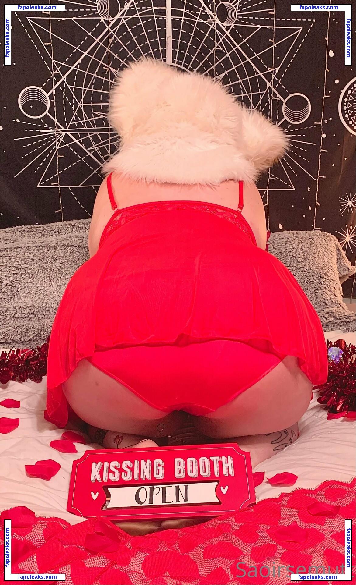 saoirsemutt / therealpineapplefox nude photo #0022 from OnlyFans