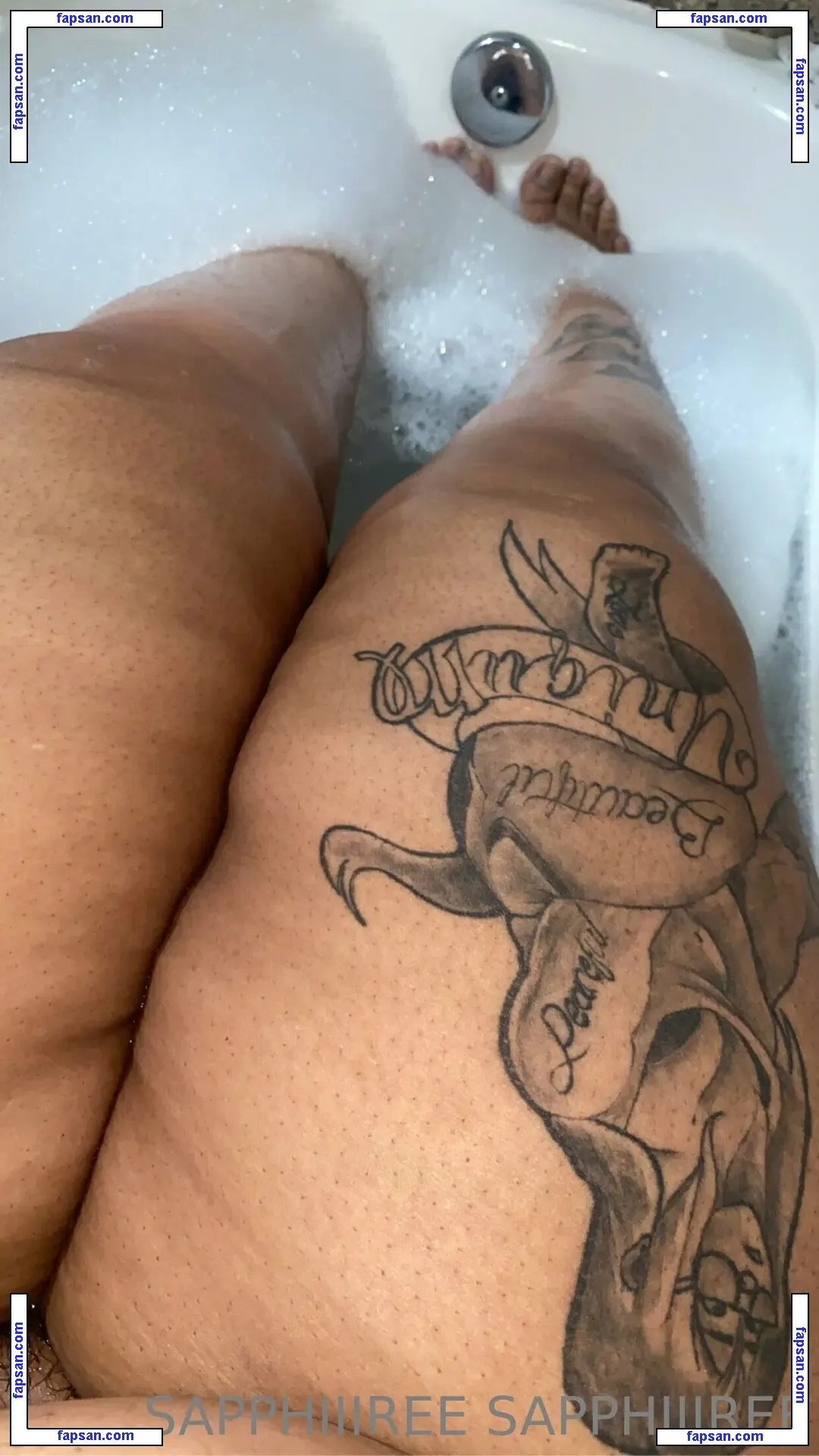 sapphiiireee / sapphhiireee nude photo #0001 from OnlyFans