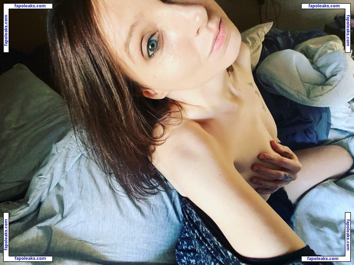 Sapphire_sins / the_wildwoods_cottage nude photo #0004 from OnlyFans