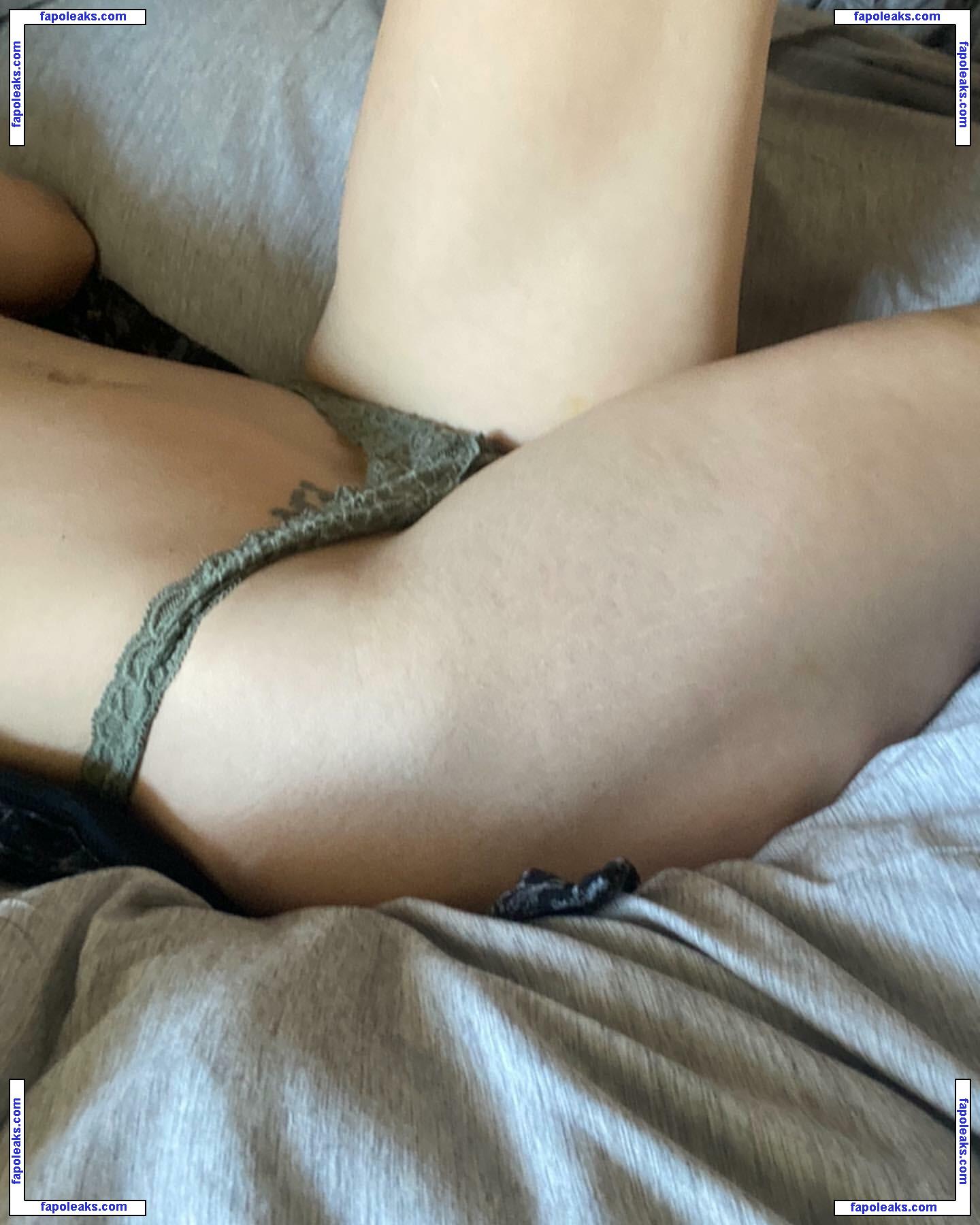 Sapphire_sins / the_wildwoods_cottage nude photo #0008 from OnlyFans