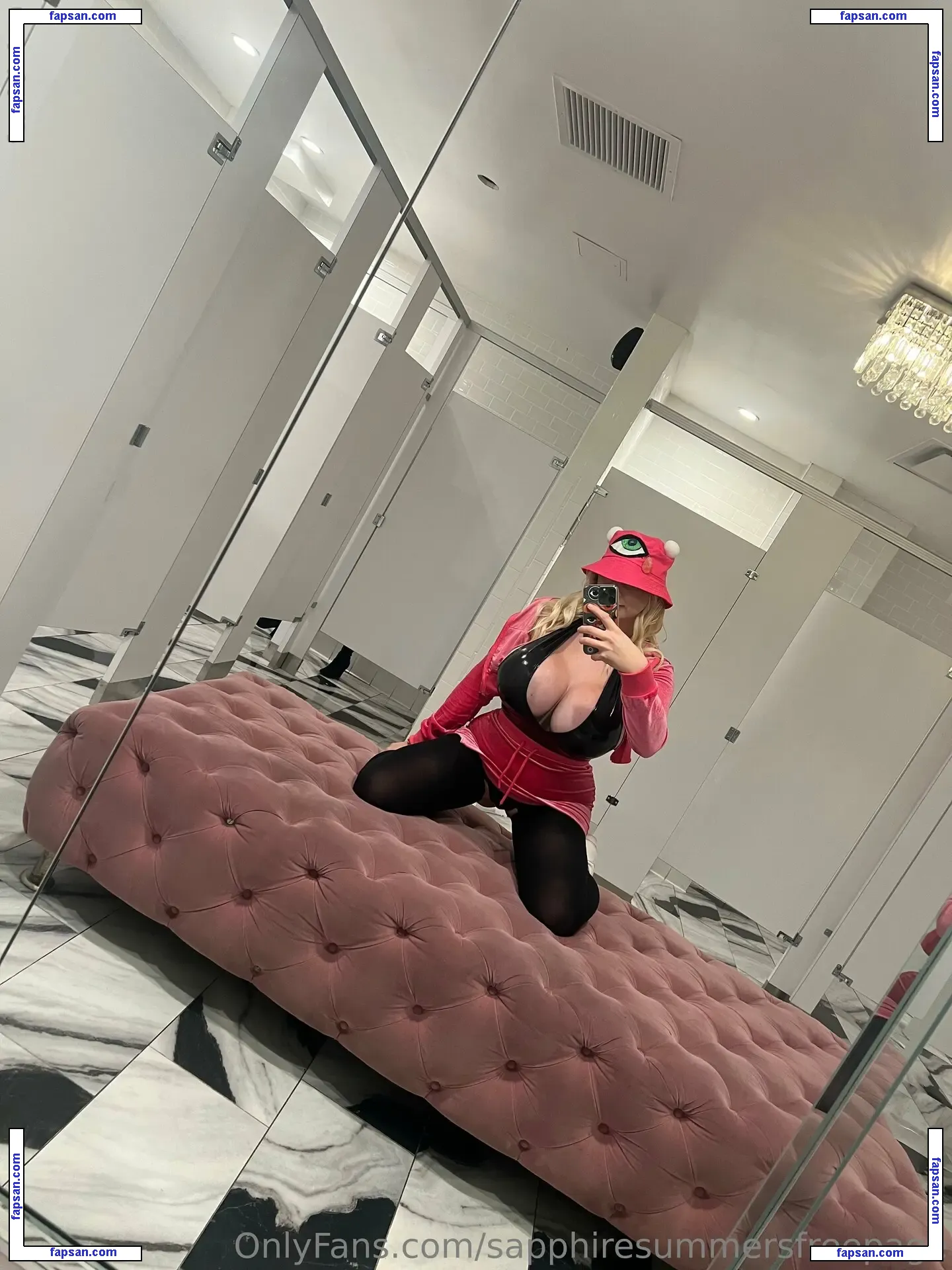 sapphiresummersfreepage nude photo #0006 from OnlyFans