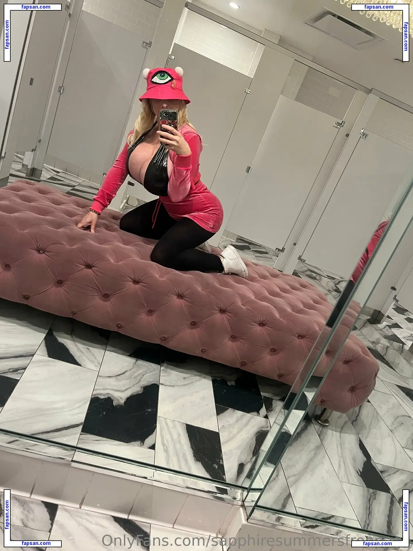 sapphiresummersfreepage nude photo #0009 from OnlyFans