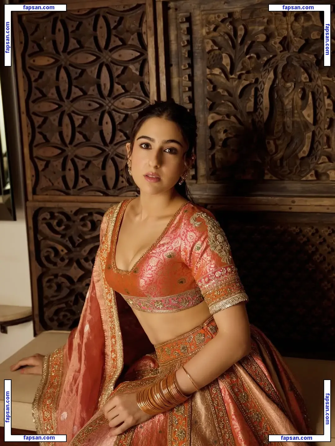 Sara Ali Khan голая фото #0004 с Онлифанс