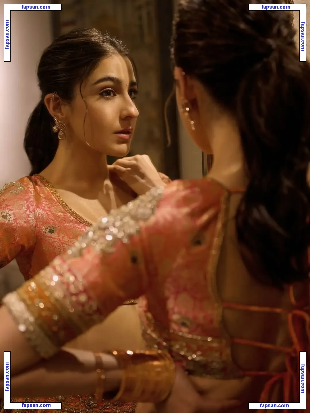 Sara Ali Khan голая фото #0007 с Онлифанс