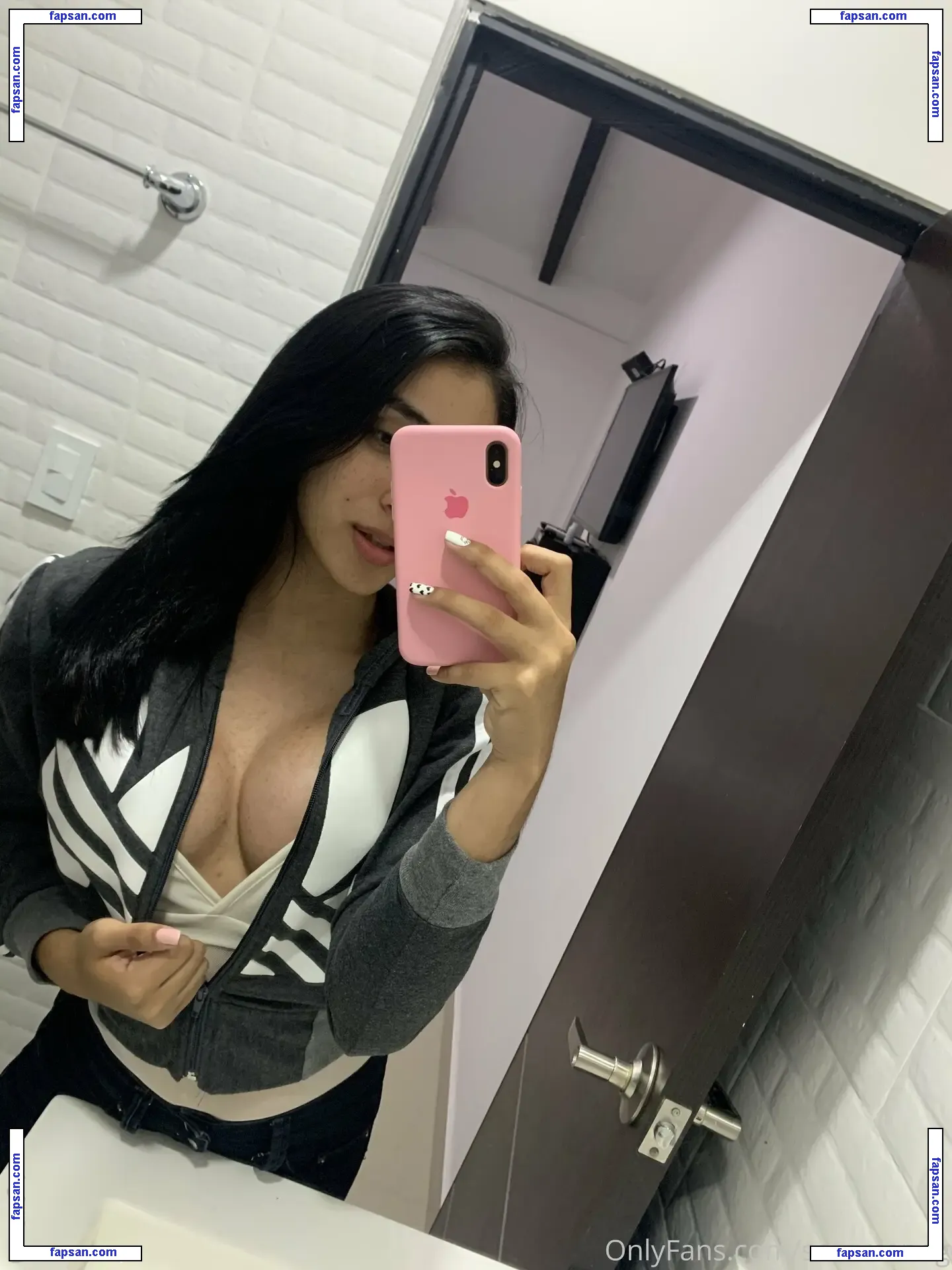 Sara Cano nude photo #0046 from OnlyFans