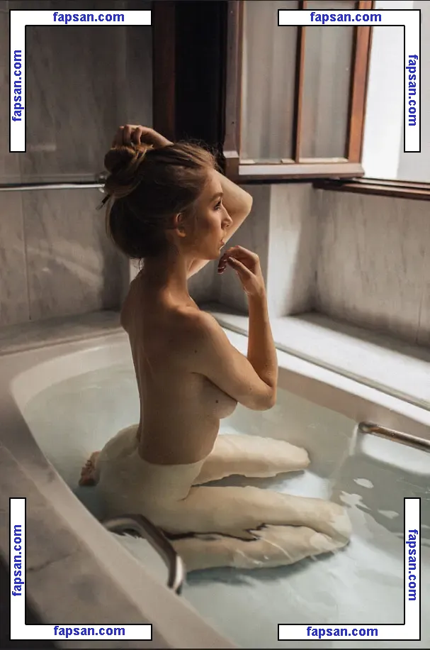 Sara Hardel nude photo #0067 from OnlyFans