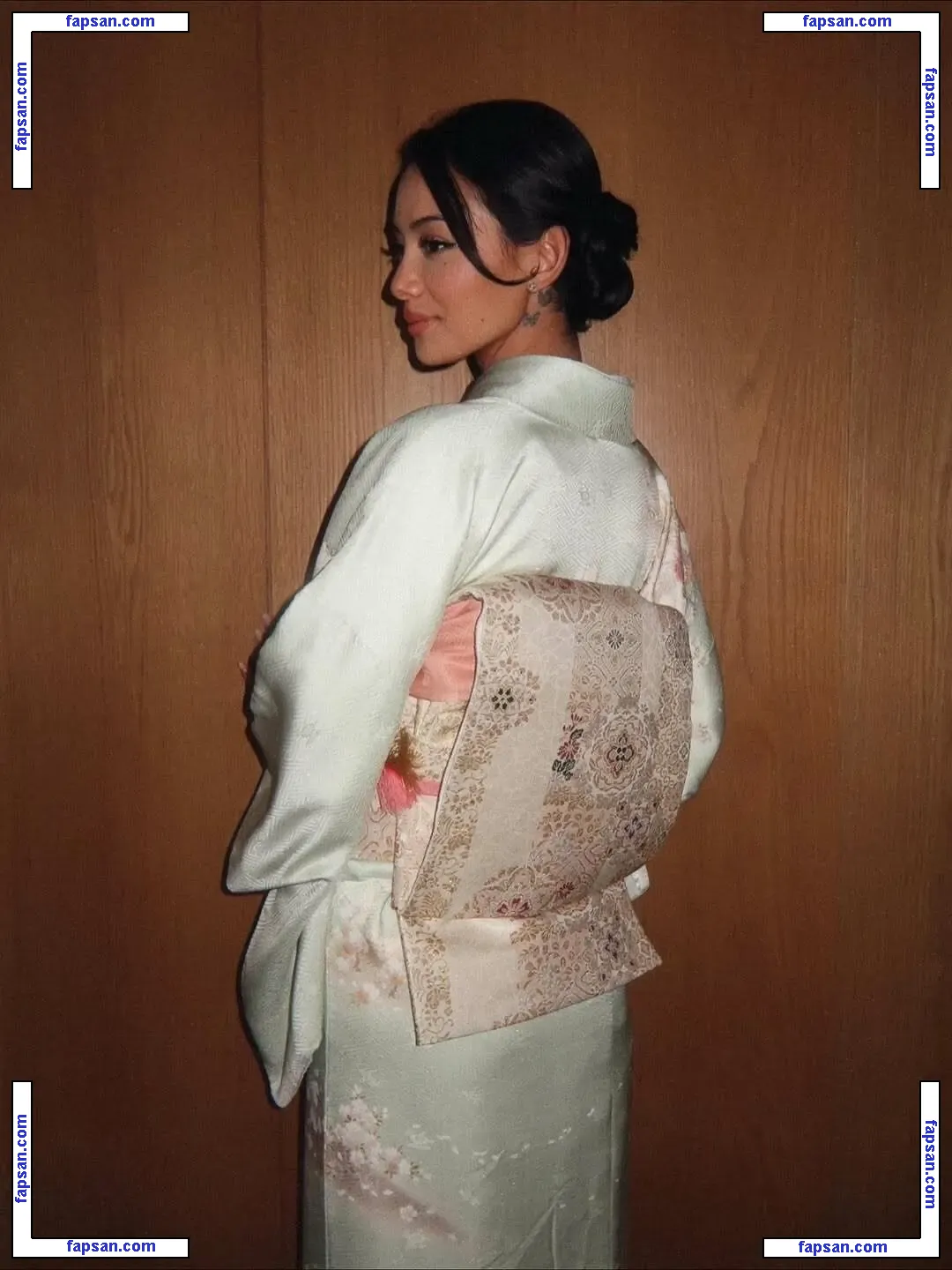 Sara Kobayashi nude photo #0007 from OnlyFans