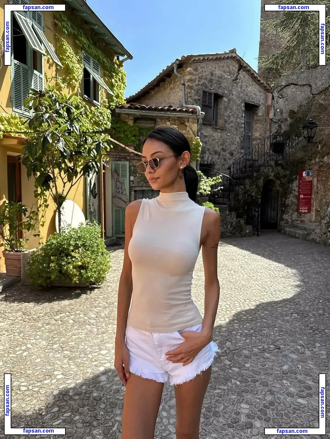 Sara Kobayashi nude photo #0011 from OnlyFans