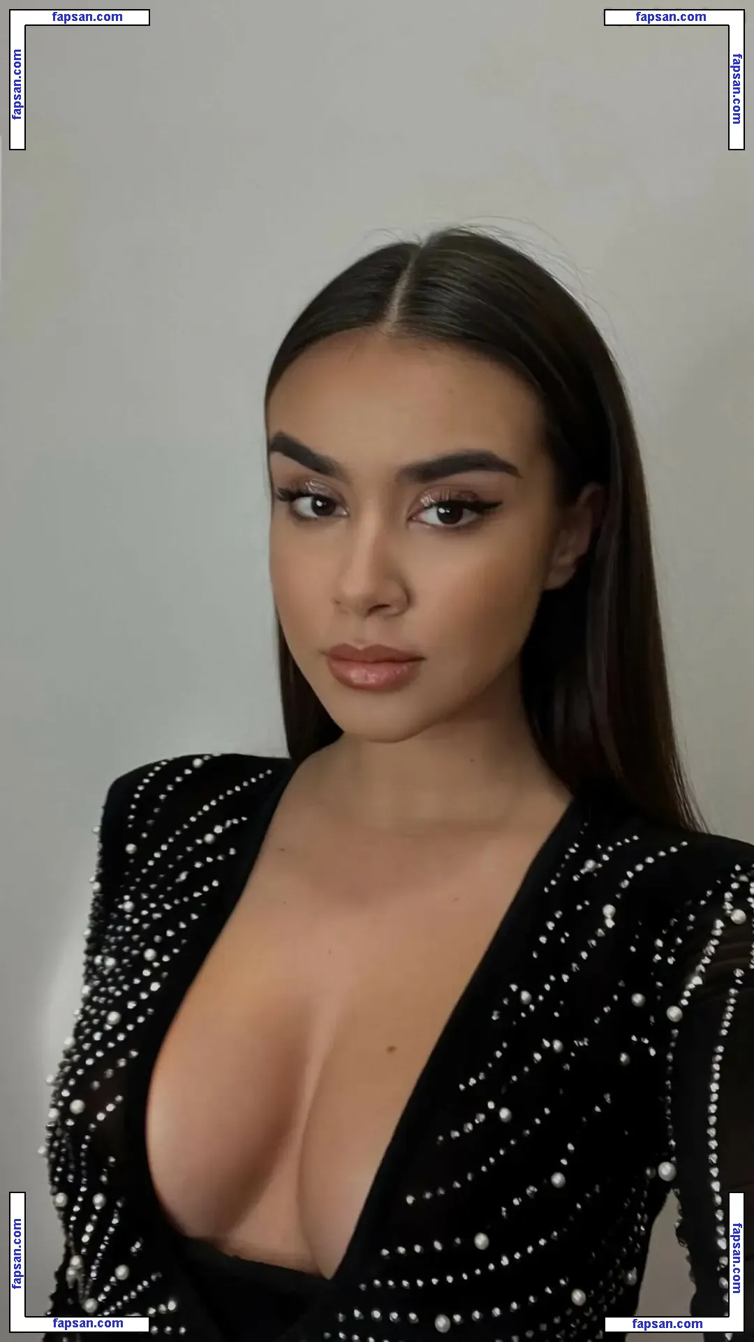 Sara Mendicino nude photo #0001 from OnlyFans
