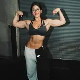 Sara Saffari голая #0246