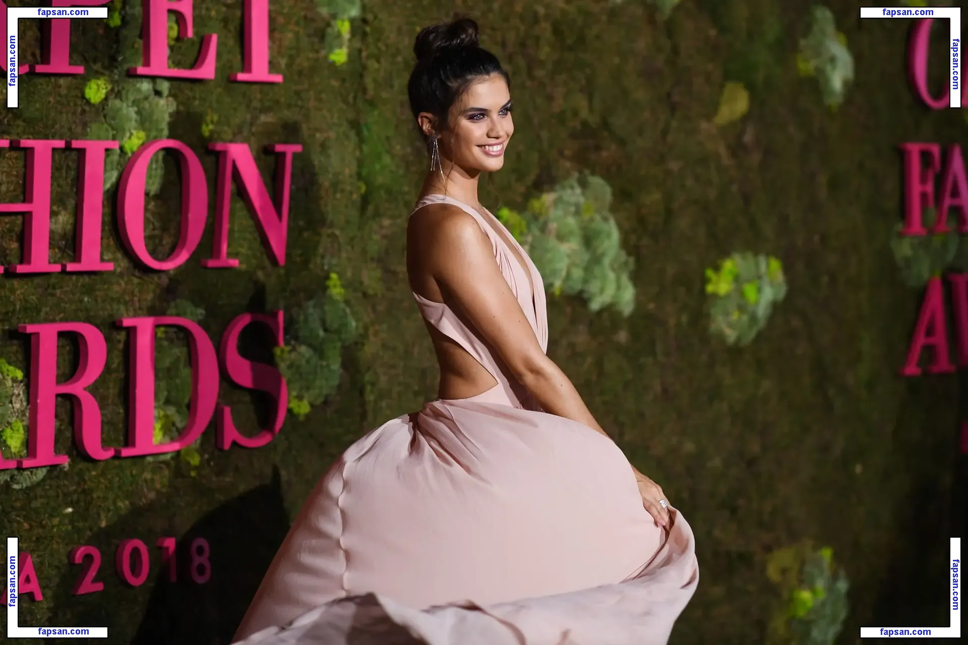 Sara Sampaio nude photo #0303 from OnlyFans