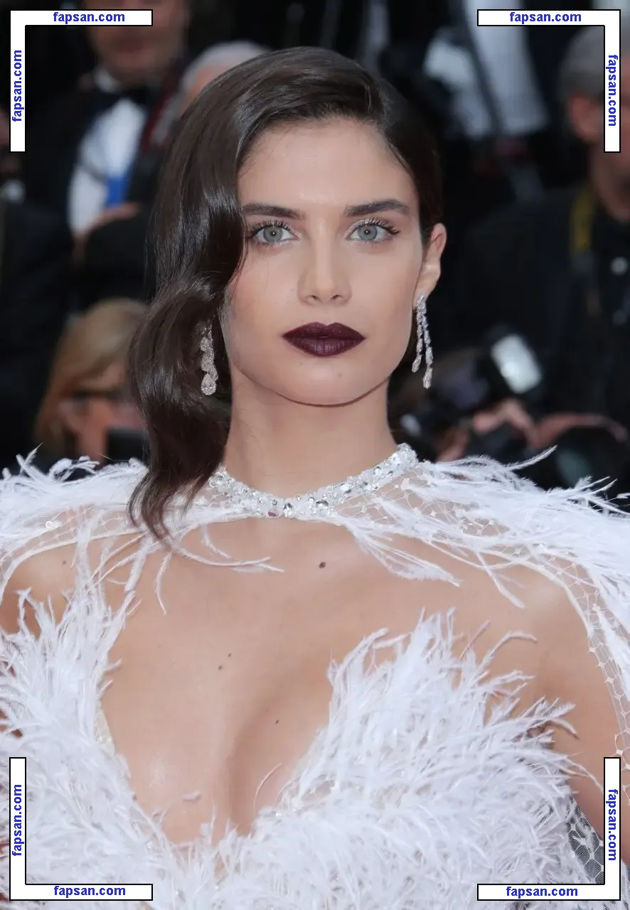 Sara Sampaio nude photo #0369 from OnlyFans