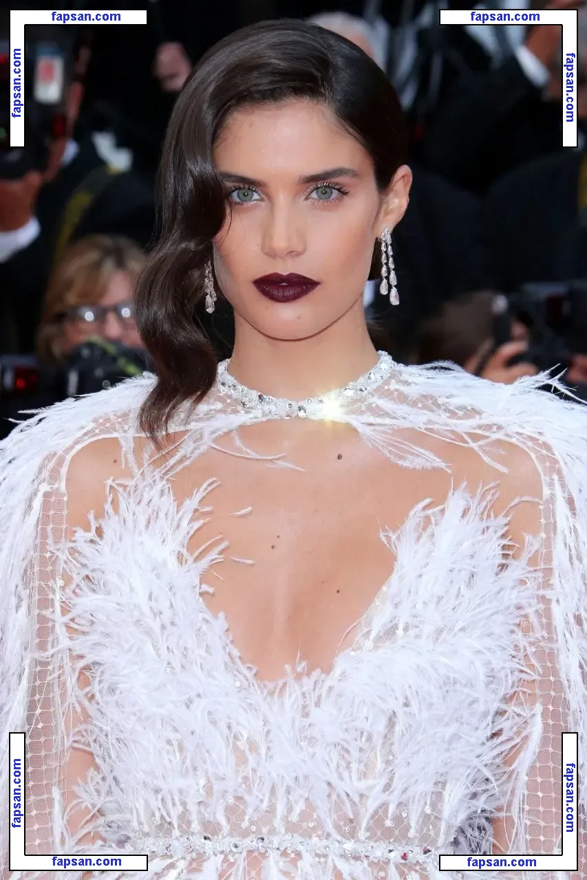 Sara Sampaio nude photo #0382 from OnlyFans