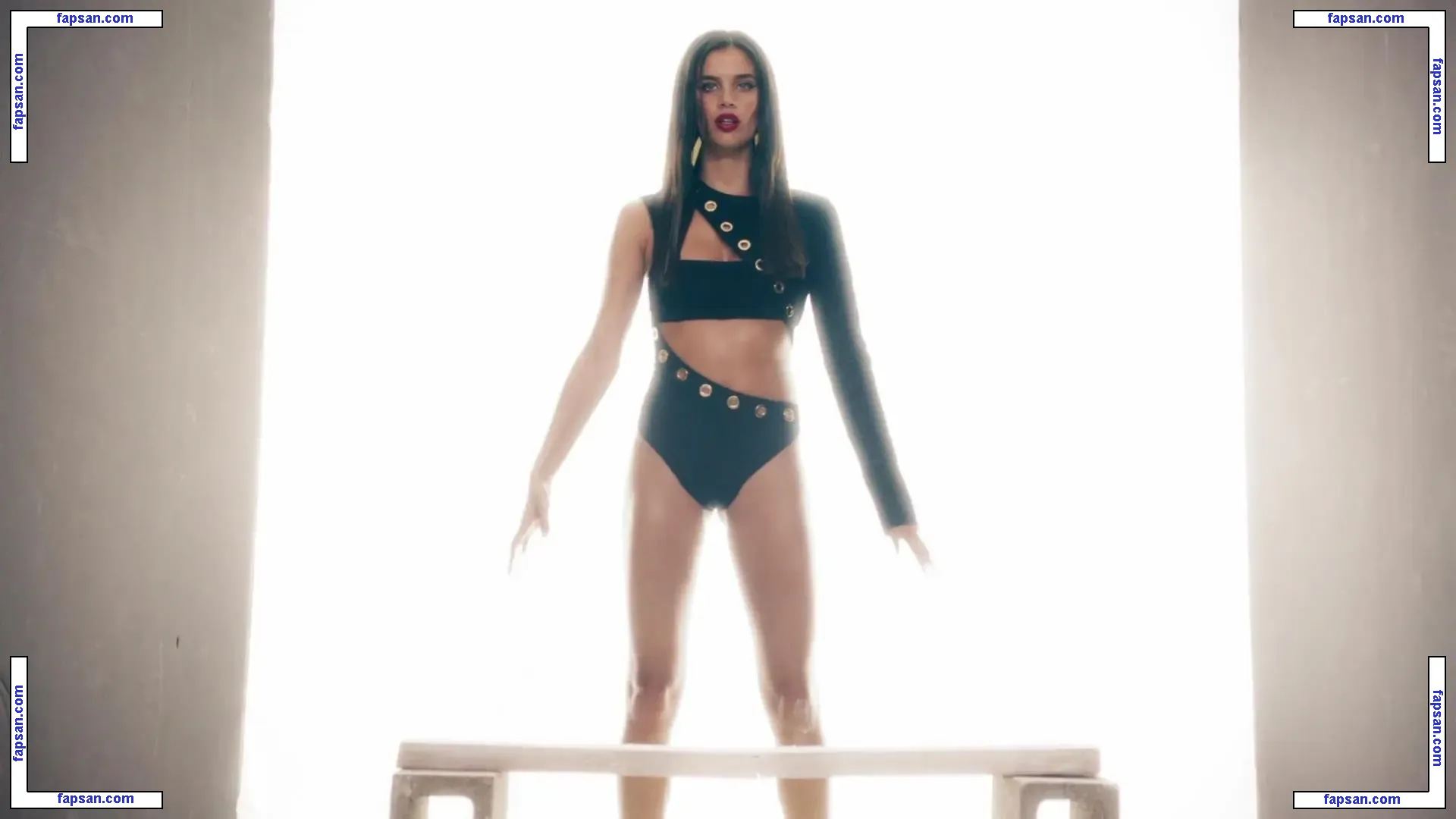 Sara Sampaio nude photo #0511 from OnlyFans