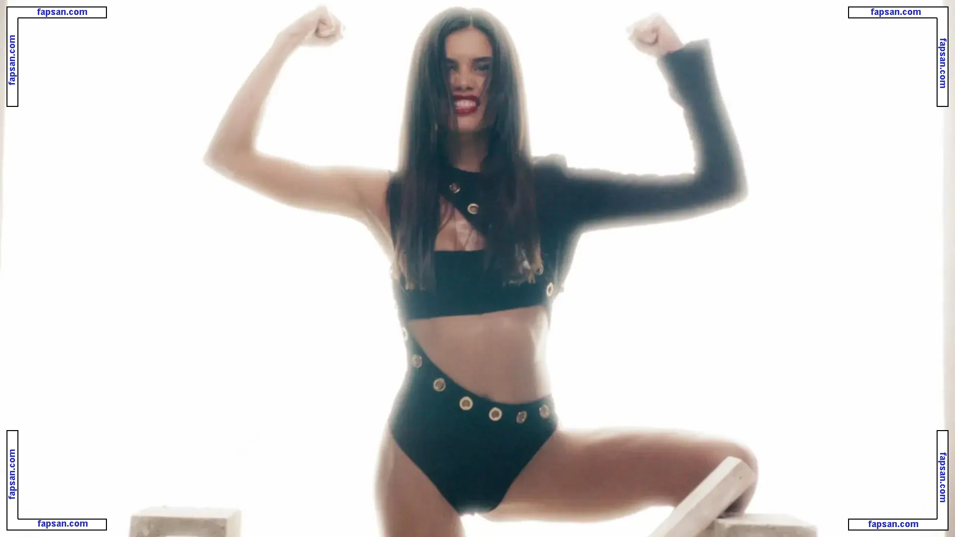Sara Sampaio nude photo #0515 from OnlyFans