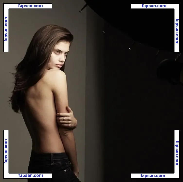 Sara Sampaio nude photo #0579 from OnlyFans