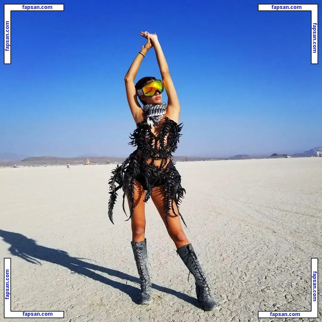 Sara Sampaio nude photo #0659 from OnlyFans