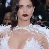 Sara Sampaio nude #0369