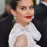Sara Sampaio nude #0897