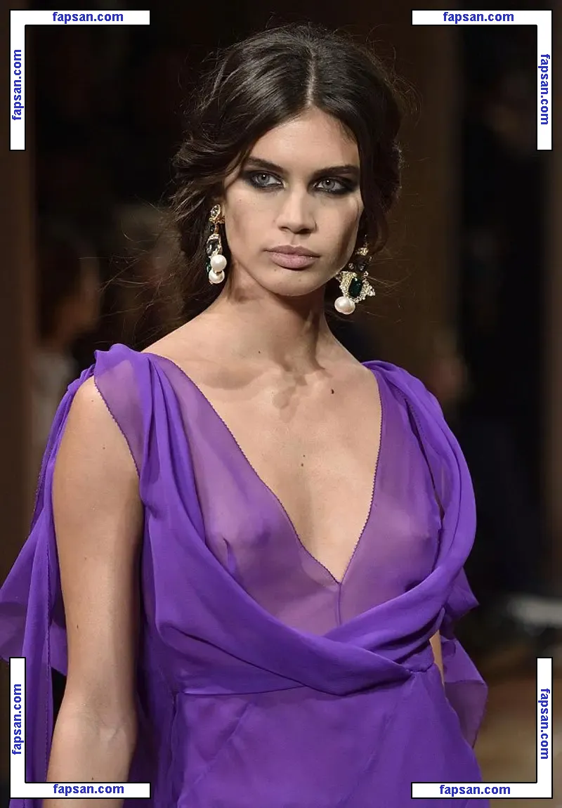 Sara Sampaio nude photo #1099 from OnlyFans