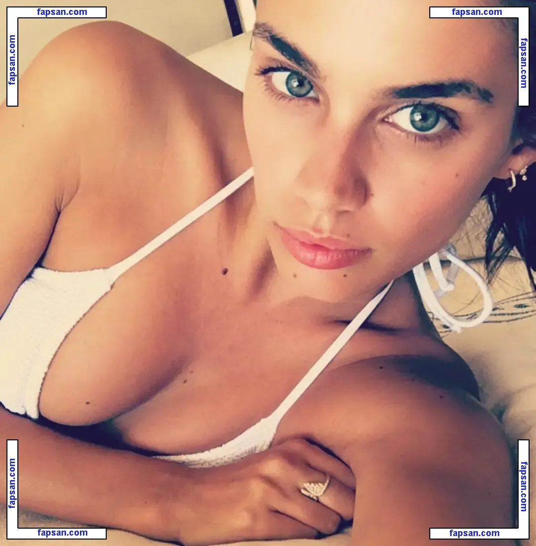 Sara Sampaio nude photo #1116 from OnlyFans
