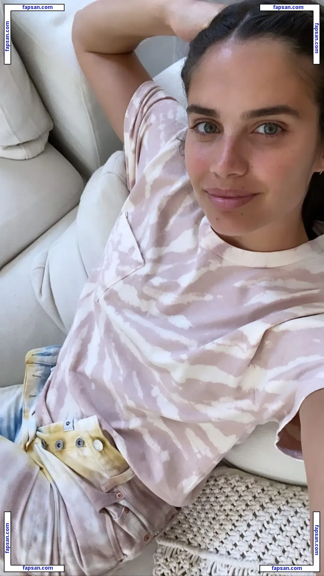 Sara Sampaio nude photo #1829 from OnlyFans